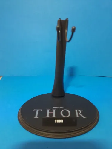 Base Hot Toys Thor - Action Figure