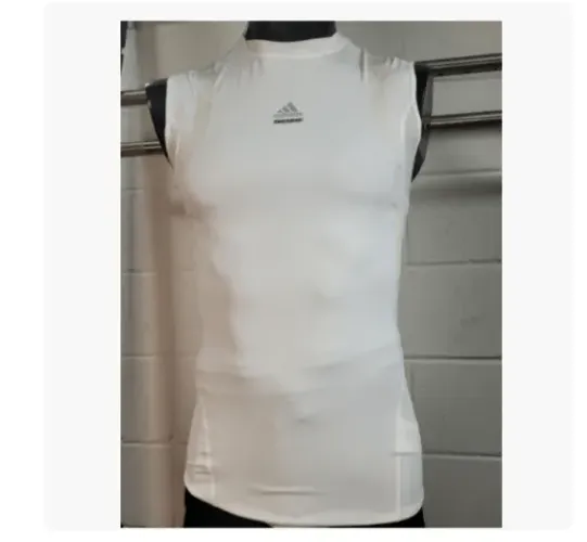 camisa regata compressão adidas tecnologia climacool techfit malha inteligente Tam P