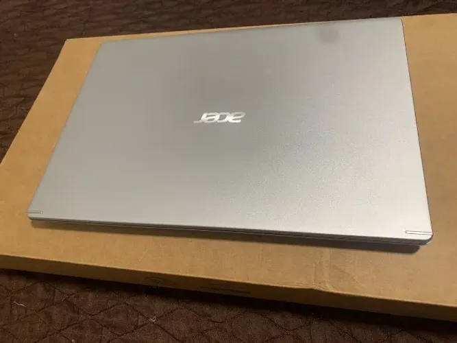 Acer Aspire 5 Ryzen 7 5700U