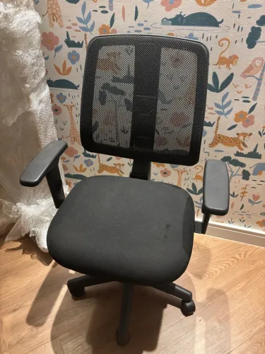 Cadeira de Escritório Cavaletti Flip Light Pouco Uso