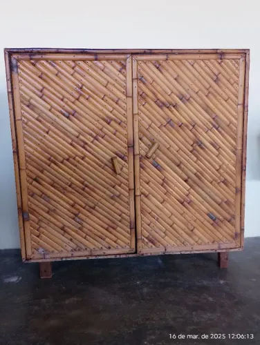 Balcão vitrine, expositor 1.10X40