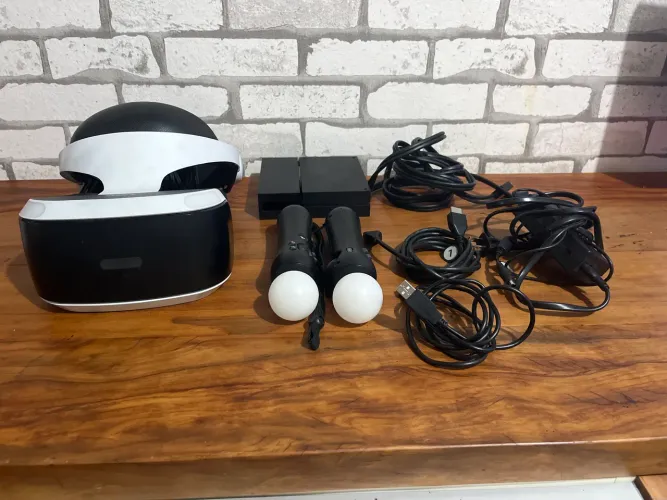 PlayStation Vr (PS4), com dois controles seminovo