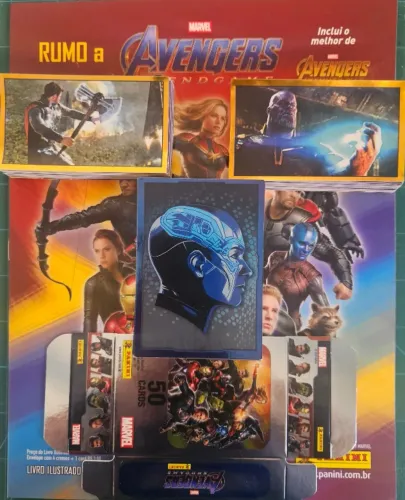Álbum Vingadores Ultimato - 2019 - Incompleto.