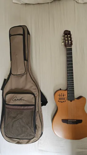 Maravilhoso Violão Godin Multiac ACS Nylon Midi