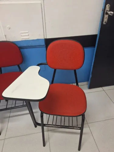 Cadeira escolar