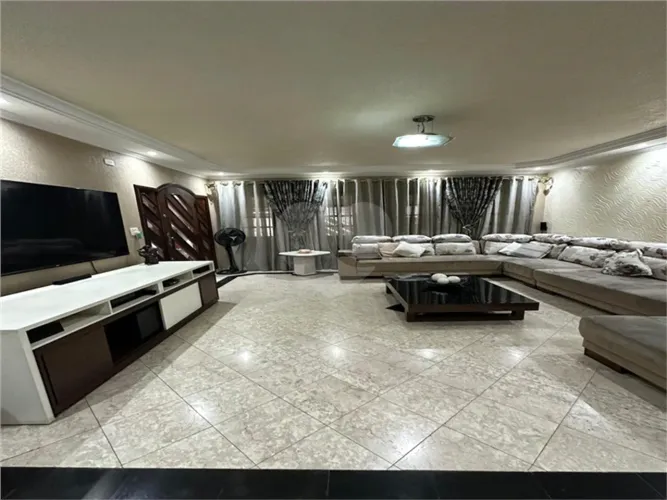 Sobrado com 3 quartos à venda ou para locação em Vila medeiros - SP