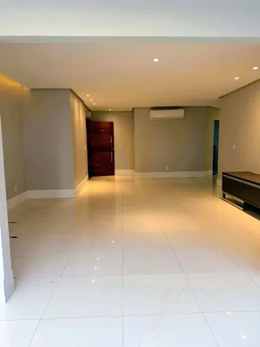 Alugo apartamento com móveis projetados no Maison Monet