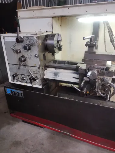 Torno mecânico Strong 500 x 1.500 mm