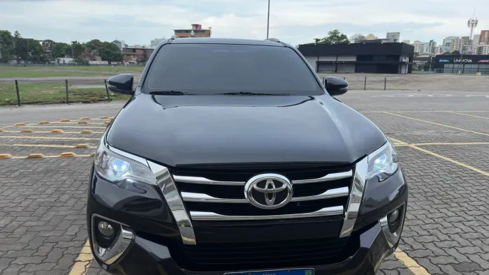 Toyota Hilux SW4 SRV 4X2 2.7 Flex 16V Aut. 2019