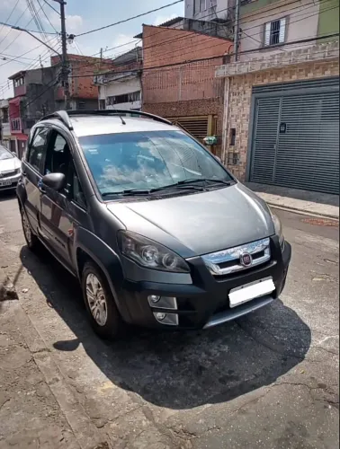 Fiat Idea Adv./ Adv.lock.dualogic 1.8 Flex 5P 2012