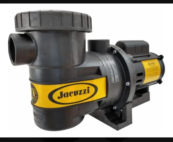 Bomba centrífuga Jacuzzi 1cv com pré-filtro 19m³/h monofásica piscina