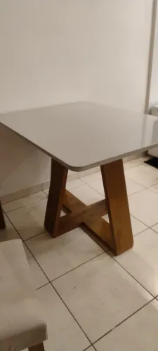 Mesa de jantar retangular 4 cadeiras