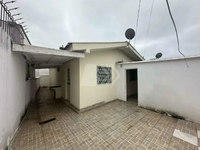 Casa residencial à venda no bairro Jardim Petrópolis em Piracicaba