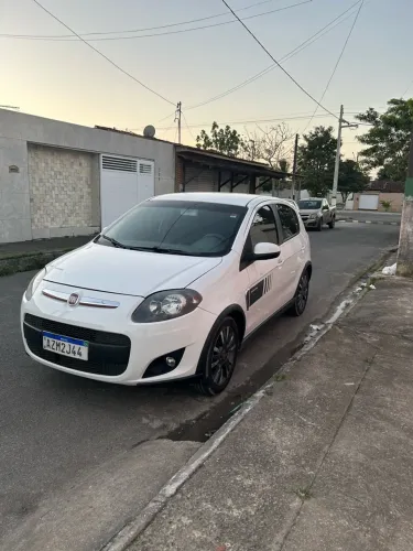 Fiat Palio Sporting 1.6 Flex 16V 5P 2015