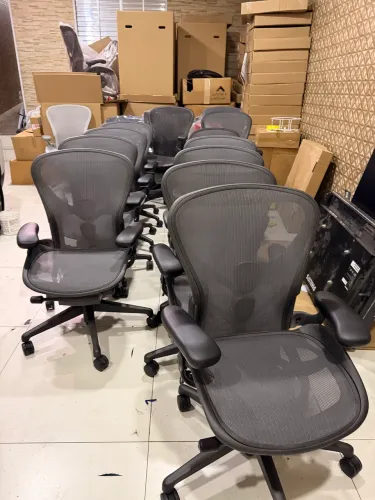 Cadeira herman miller new aeron B semi completa super nova