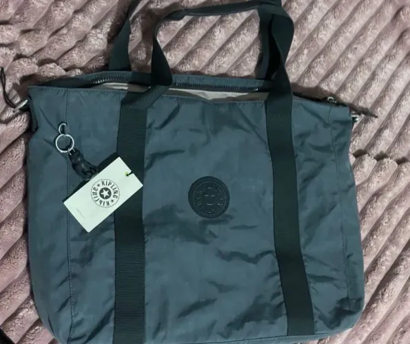 Bolsa Kipling Asseni Universitária Nova