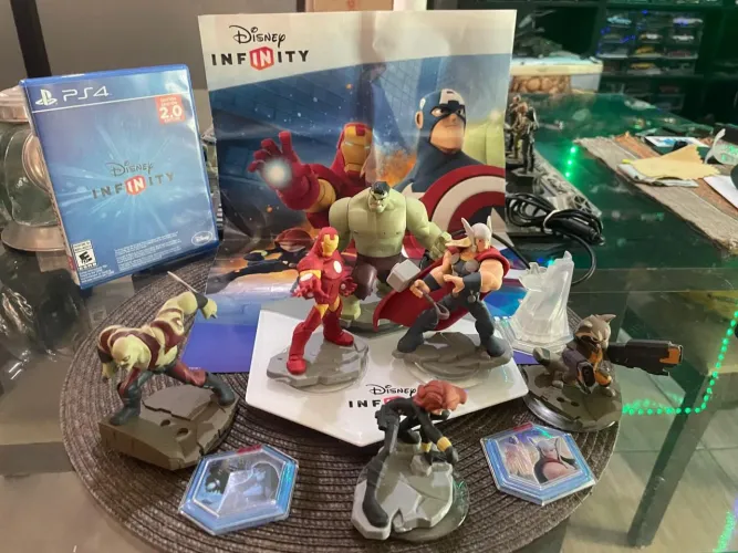 PERSONAGENS DA MARVEL