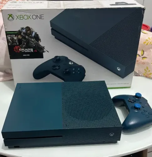 Console Xbox One S (Edição Especial Gears of War 4)