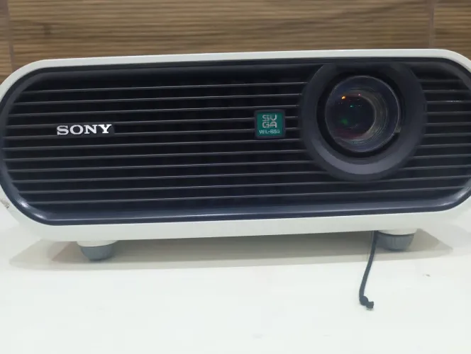 Data Show Sony VPL 5