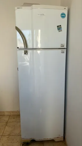 Geladeira duplex 375l - Dako