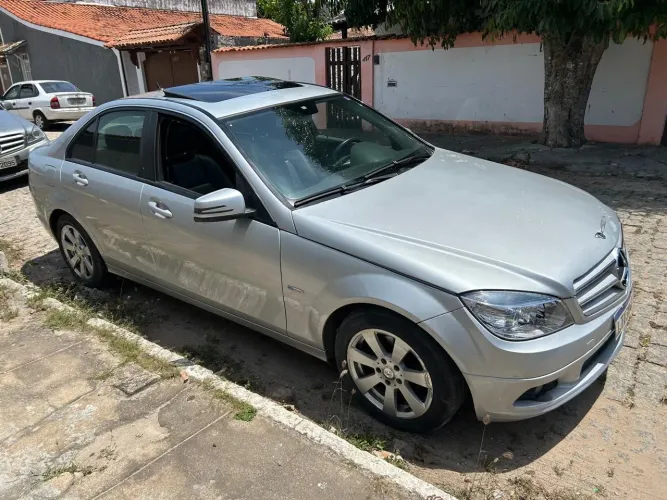 Mercedes-Benz C-180 Kompressor Classic 1.6 16V Aut. 2011