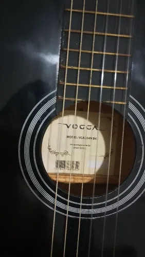 Violão acústico 