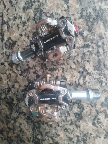 Pedal clip absolute