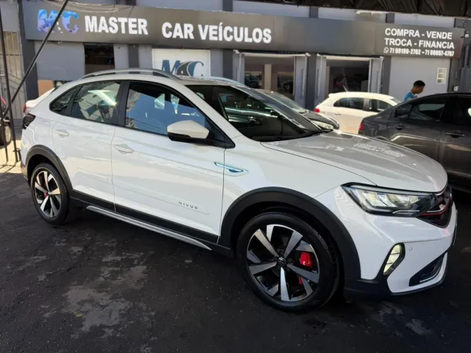 Volkswagen Nivus Highline 1.0 200 TSI Flex AUT 2021