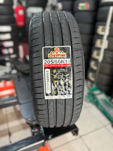 Pneu Crystone 205/50/17 Remold com borracha vipal (instalação grátis)