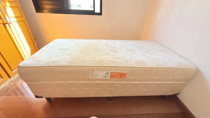 Cama de solteiro (UMAFLEX)