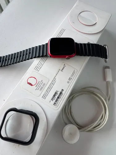 Relógio Apple Watch Red série 8 45mm
