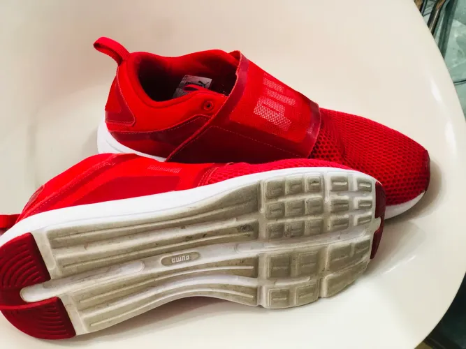 Tenis 42