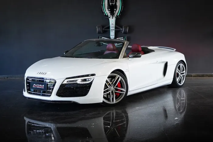 Audi R8 Spyder 5.2 Quattro R-tronic/s-tronic 2014