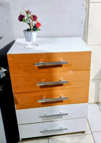 Cômoda reforçada 5 gavetas 