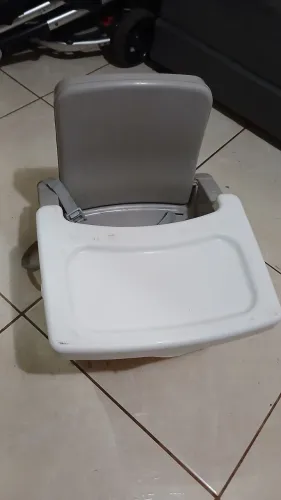 Cadeirinha de alimentação para bebê 