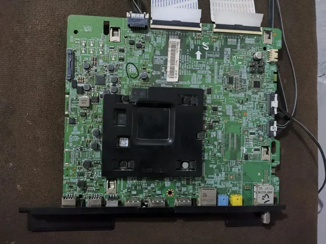Placa principal TV Samsung un55mu6100g