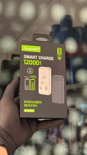 Carregador Portátil 12000mAh Com 4 Cabos Embutidos Power Bank