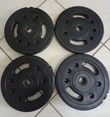 VENDO 4 ANILHAS DE 5 KG ? POLIETILENO