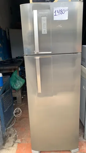 Geladeira Electrolux 110 volts frost free usada dou garantia 