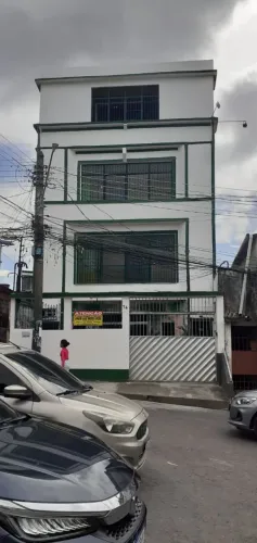 PRÉDIO EM PERFEITA CONDIÇÕES