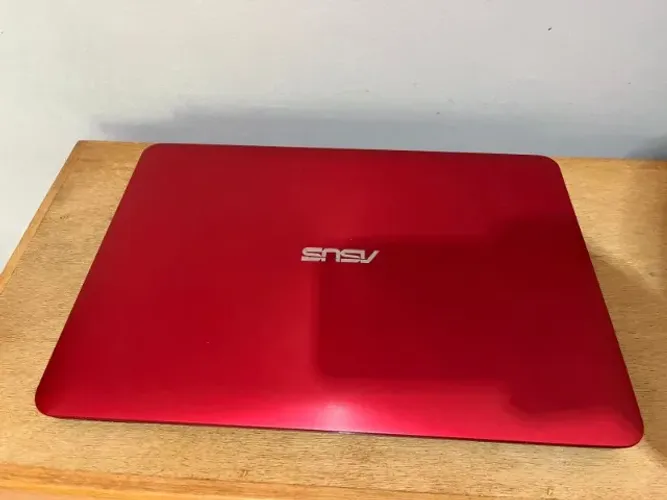 Notebook ASUS 14" i5 | 8GB RAM | SSD | Excelente estado