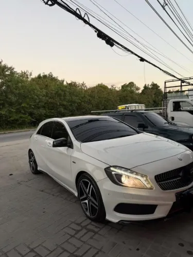 Mercedes-Benz Classe A 250 2.0 TB Sport Aut. 2015