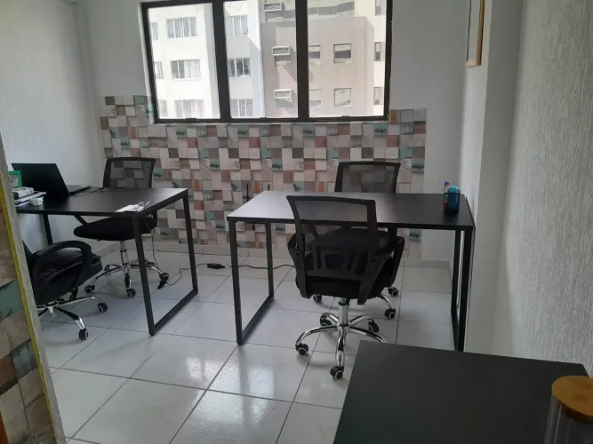 Kit - Mesa escritório - Estilo industrial + Cadeira.