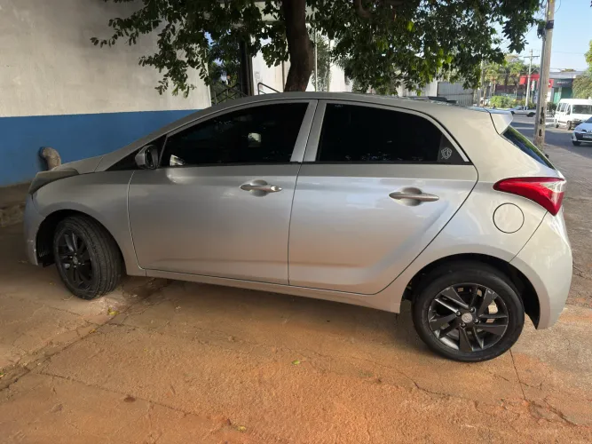 Hyundai HB20 C./c.plus/c.style 1.6 Flex 16V Mec. 2013