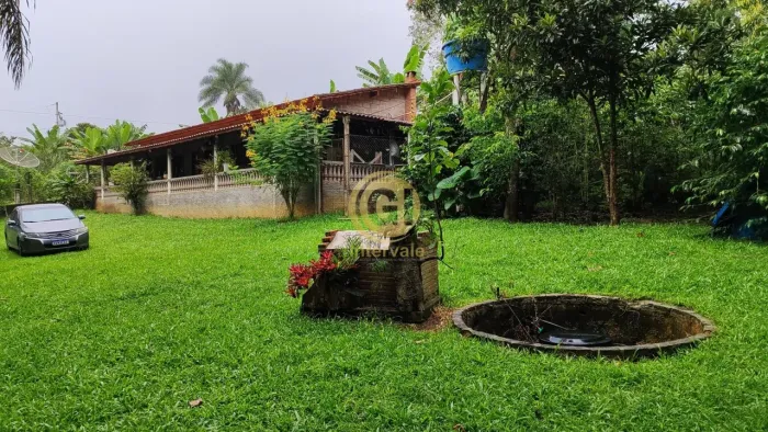 Chacara no pingo d'agua 2 quartos 2 banheiro galinheiro plantações. Oportunidade
