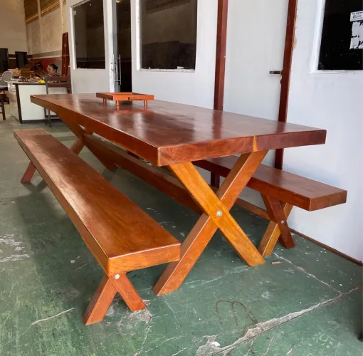 Mesa em Madeira Maciça Jatobá de 2.5m x 80cm