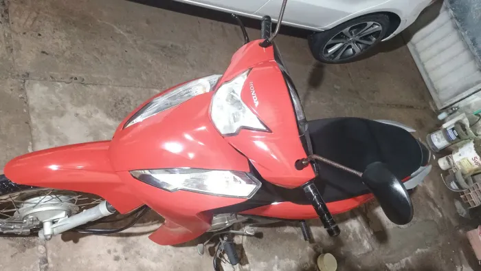 Moto bem conservada 