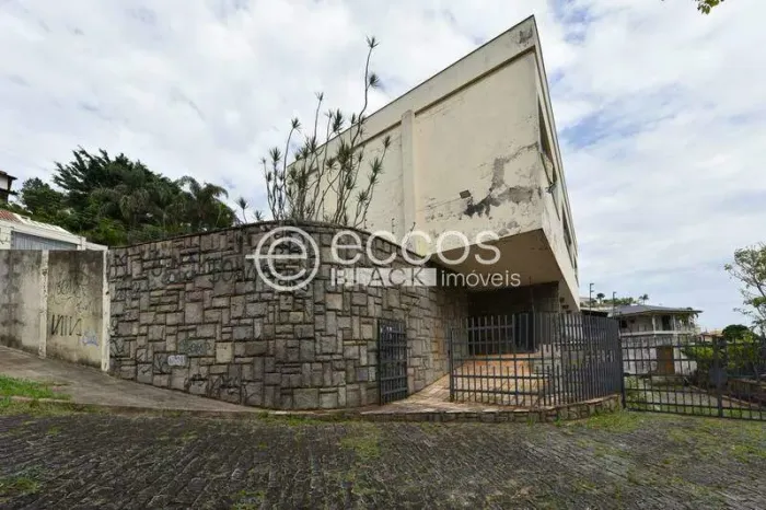 Casa à venda, 6 quartos, 4 suítes, 6 vagas, Mangabeiras - Belo Horizonte/MG