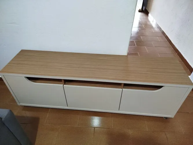 Rack semi novo.