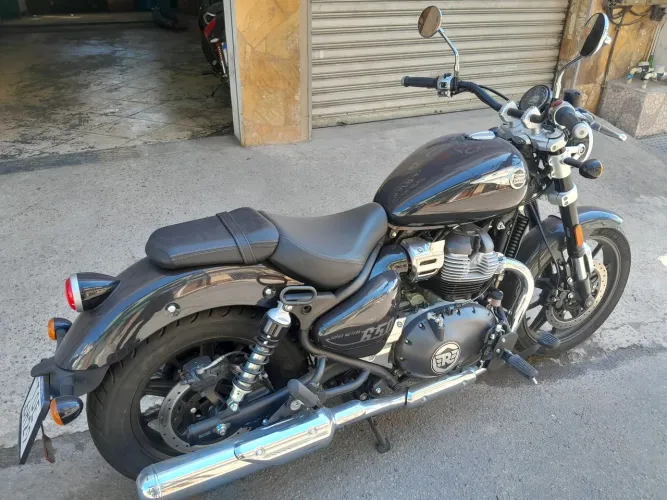 Vendo moto zerada